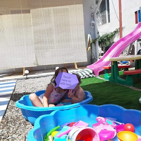 Baby Friendly 3-bedrooms By The Sea * Constanta