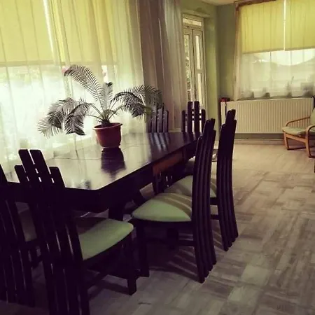 Baby Friendly 3-bedrooms By The Sea Holiday home Constanta