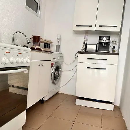 Baby Friendly 3-bedrooms By The Sea Holiday home *